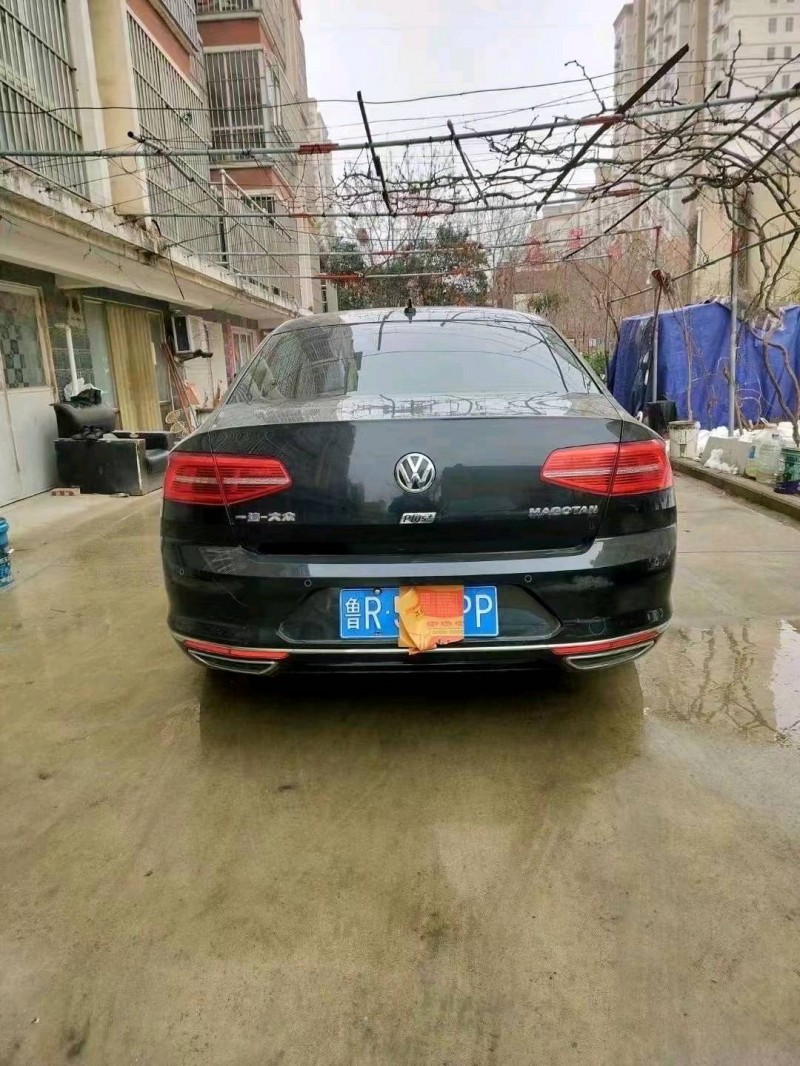 济南19年大众迈腾9