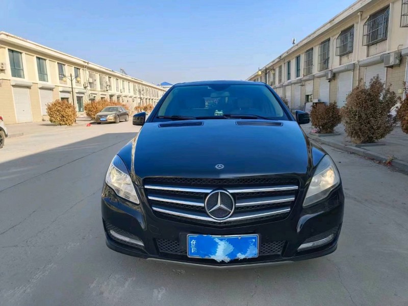 东营12年奔驰R1
