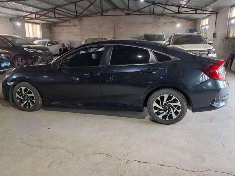 邢台19年本田思域4