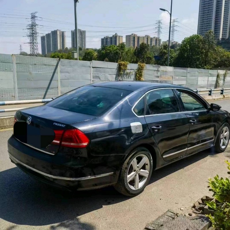 重庆13年大众帕萨特4