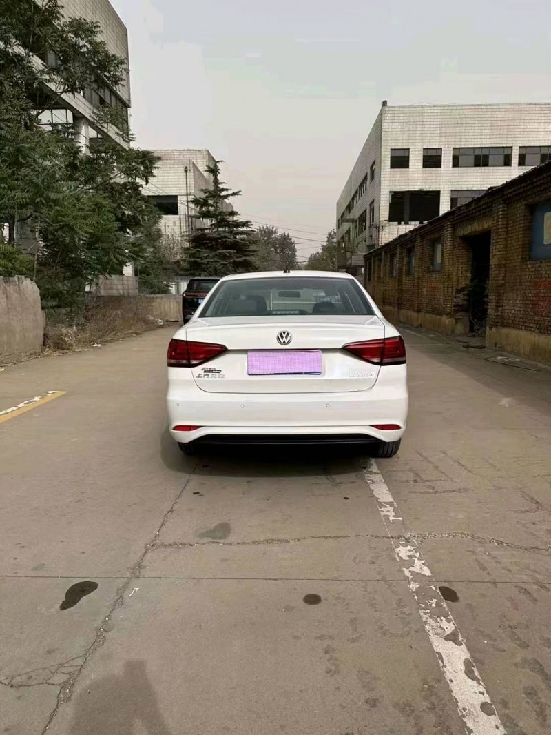 邯郸23年大众朗逸7