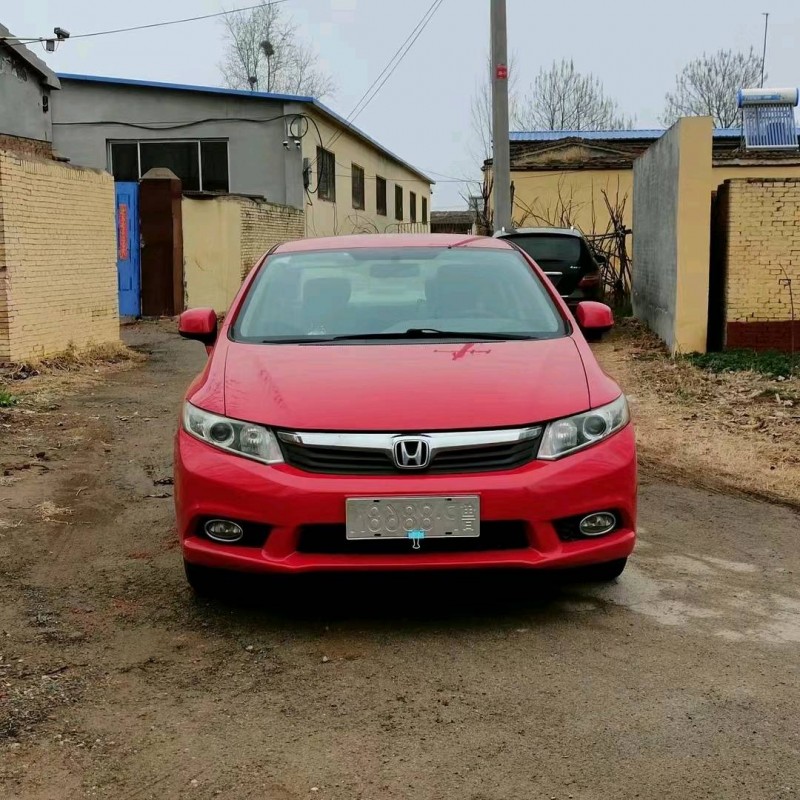 东营13年本田思域1