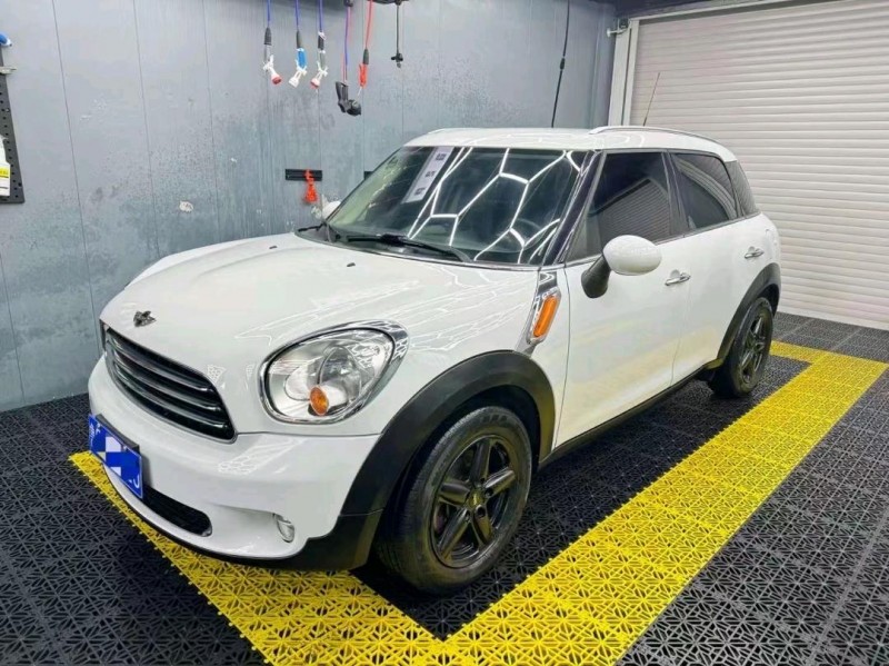 濱州16年MINIJCW COUNTRYMAN3