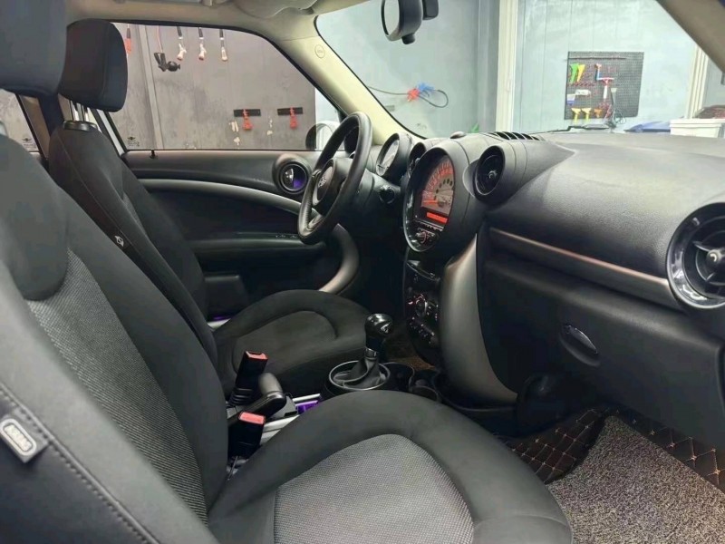 濱州16年MINIJCW COUNTRYMAN9