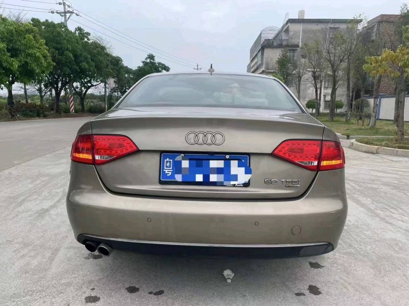 汕头12年奥迪A4L6