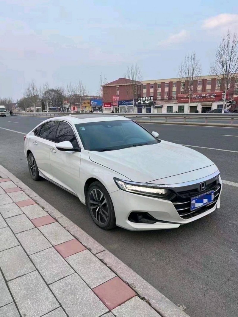 枣庄22年本田雅阁2