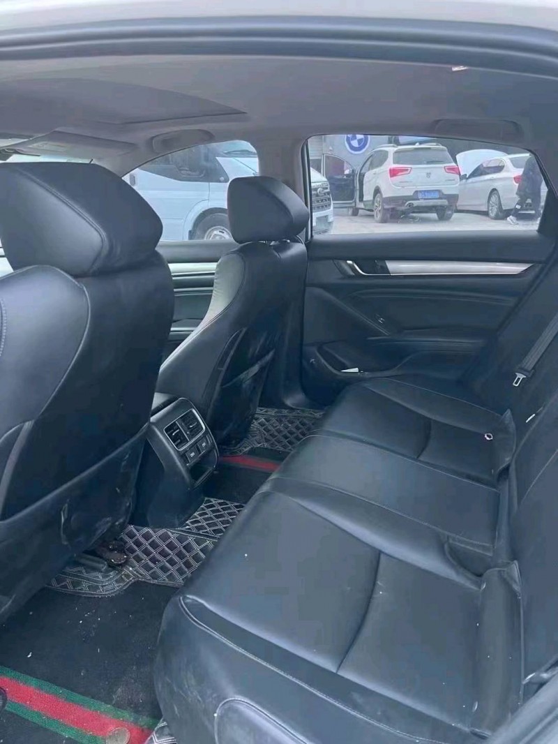 枣庄22年本田雅阁4