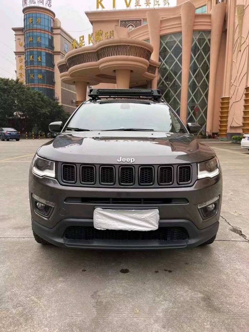 珠海20年Jeep指南者1