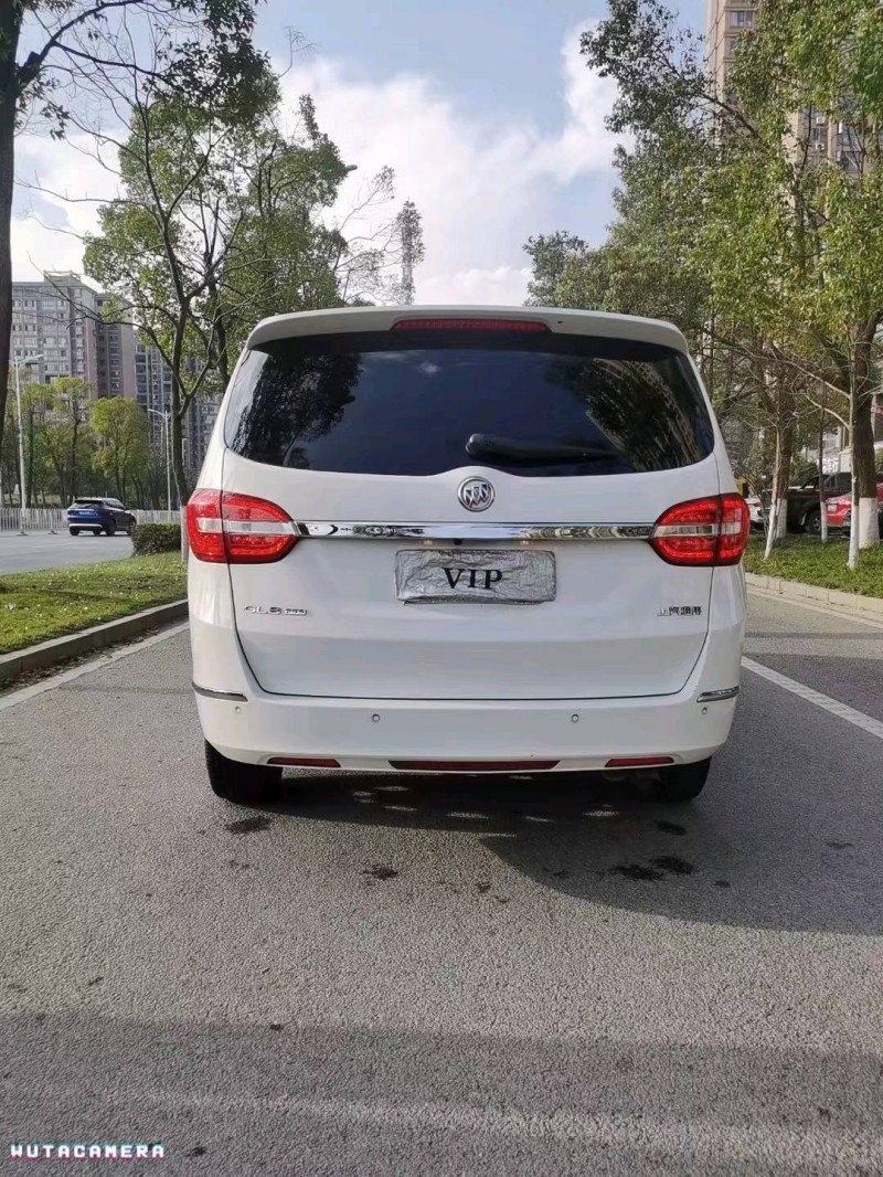 邵阳17年别克GL85