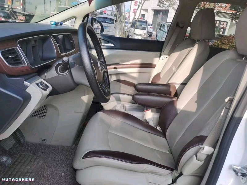 邵阳17年别克GL88