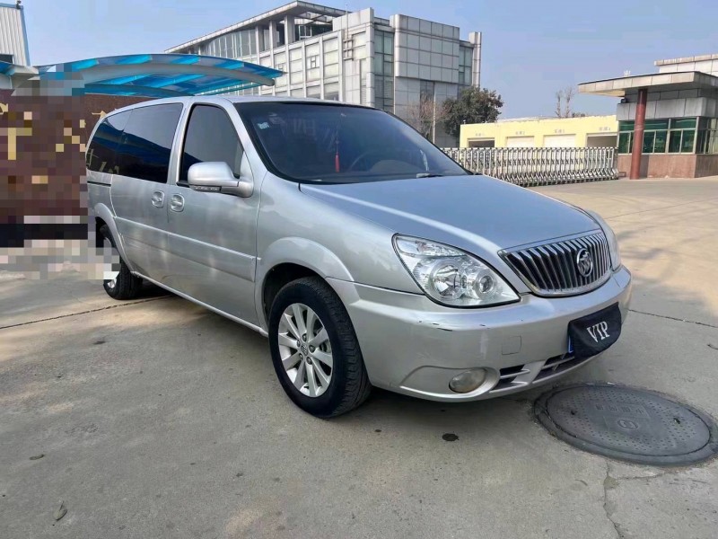 济宁15年别克GL82