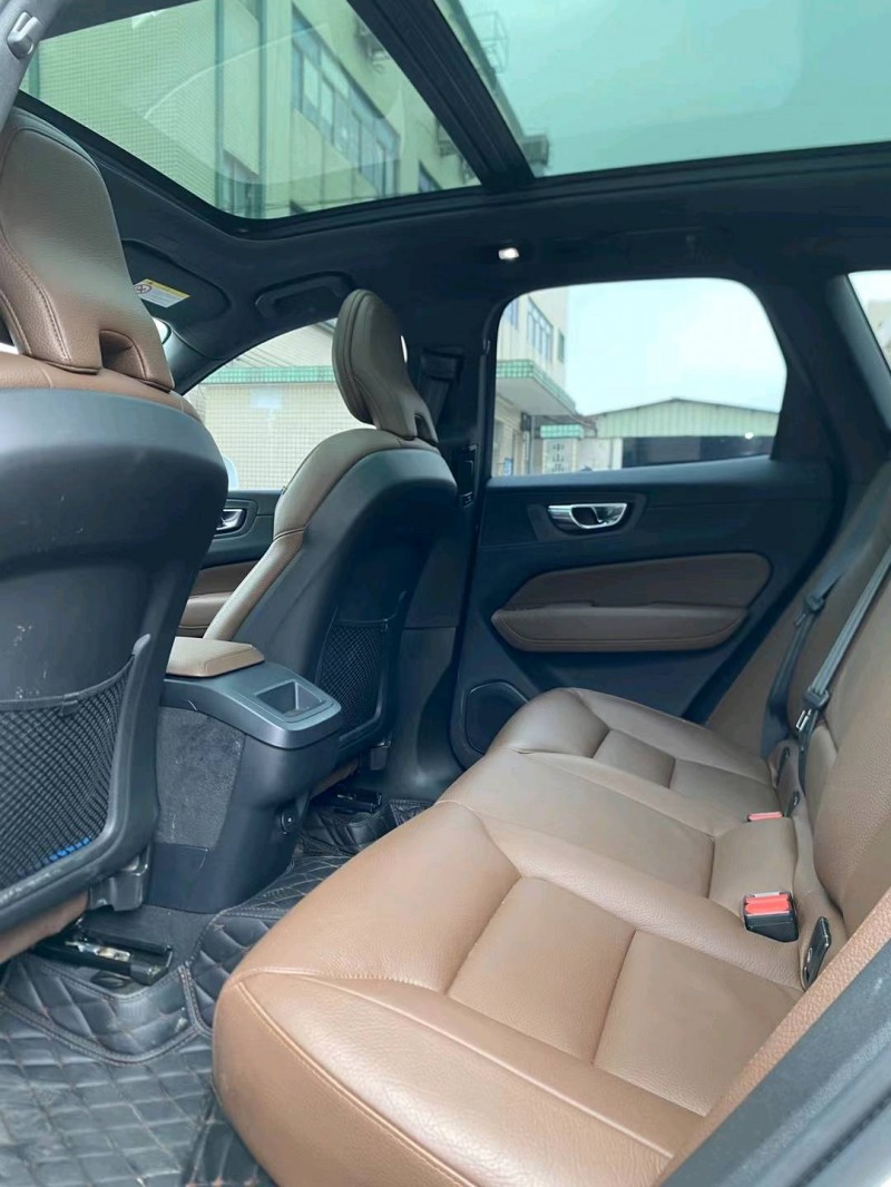 中山21年沃尔沃XC608