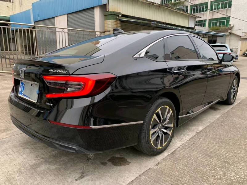 中山23年本田雅阁4