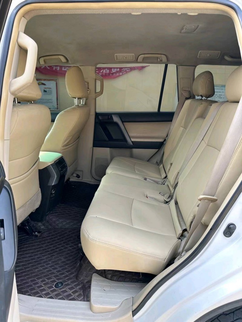 廊坊11年丰田普拉多5