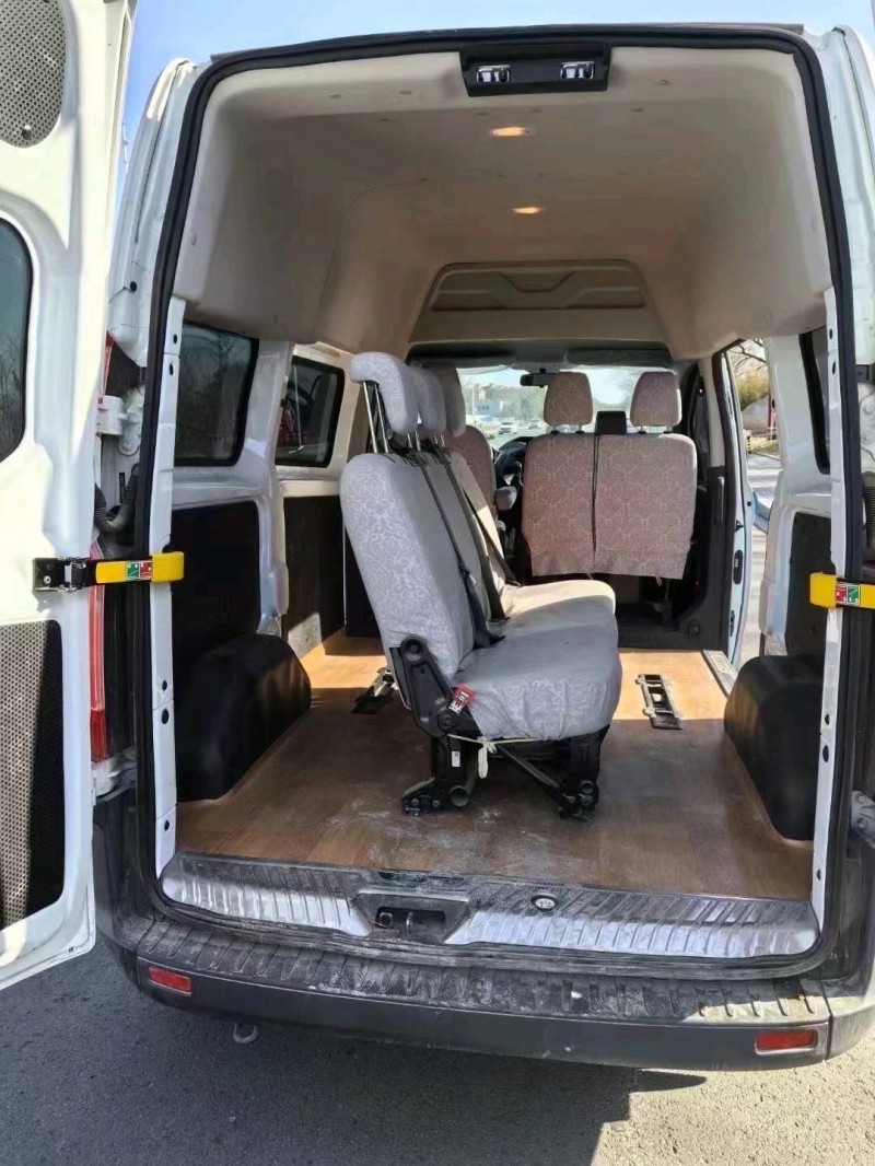 枣庄20年福特全顺5