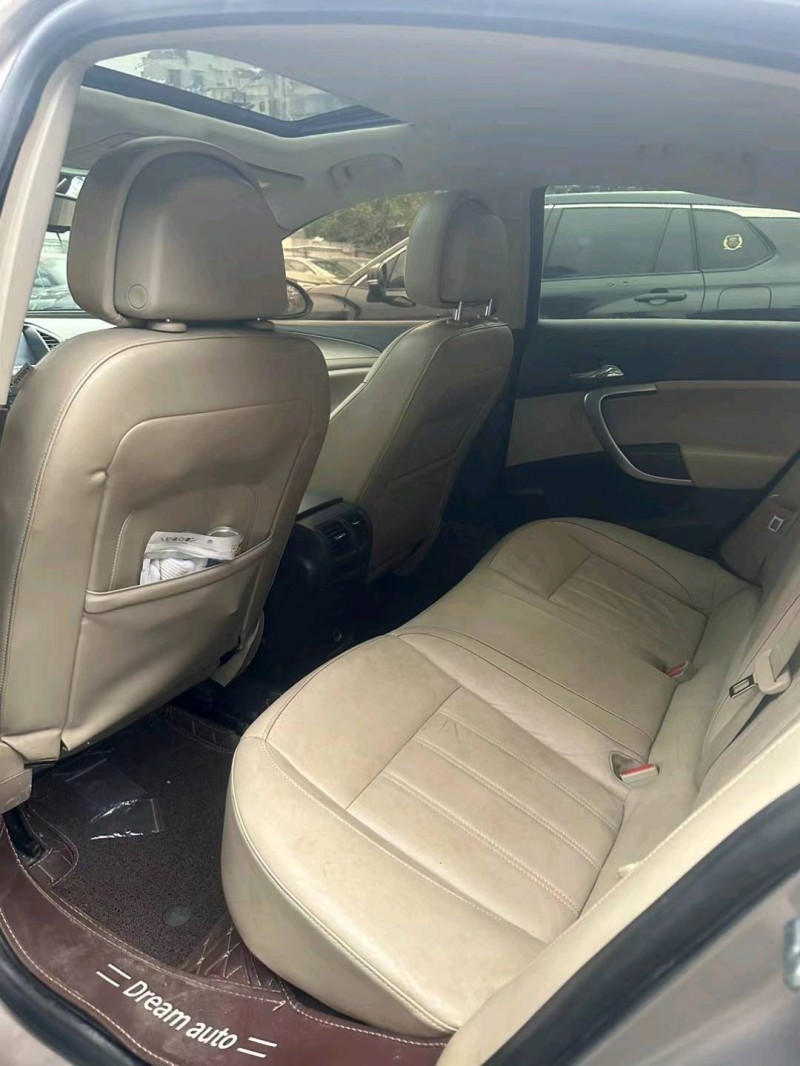 广州13年别克君威7