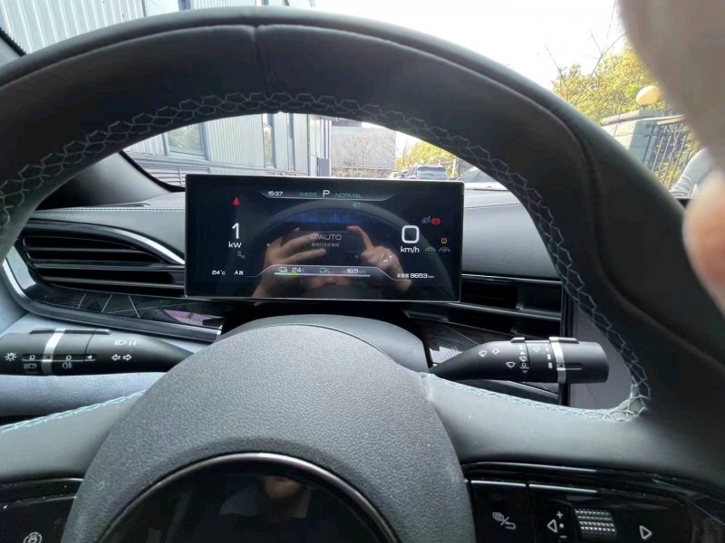 重庆23年比亚迪海豹6