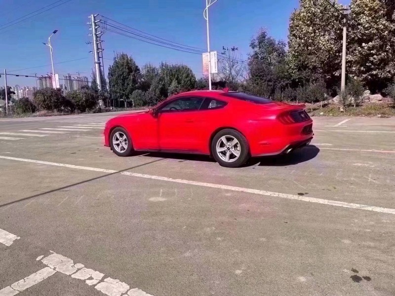 济南23年福特野马7