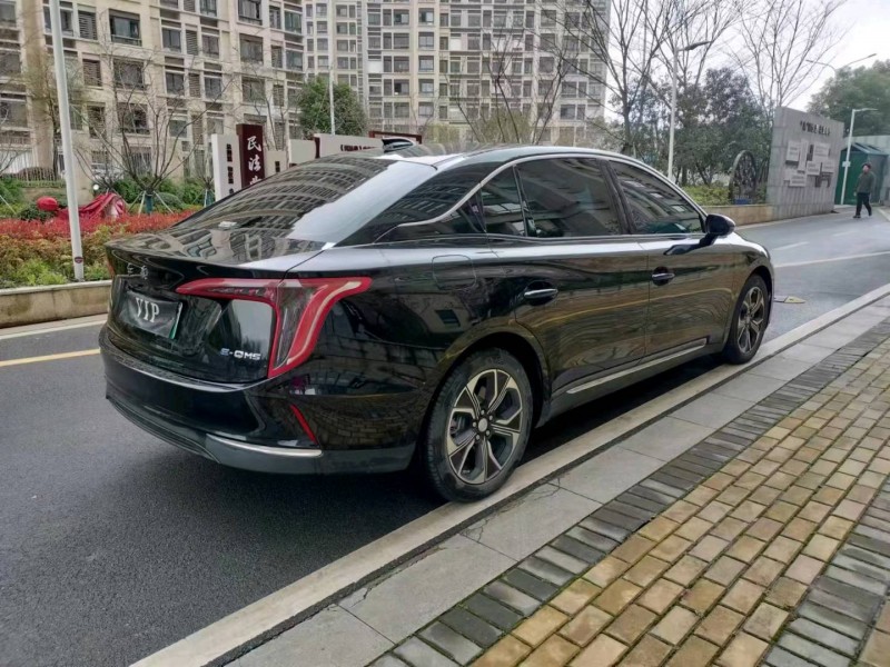 苏州22年红旗E-QM58