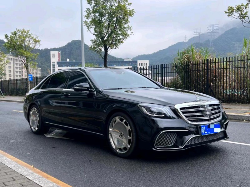 广州17年奔驰S3