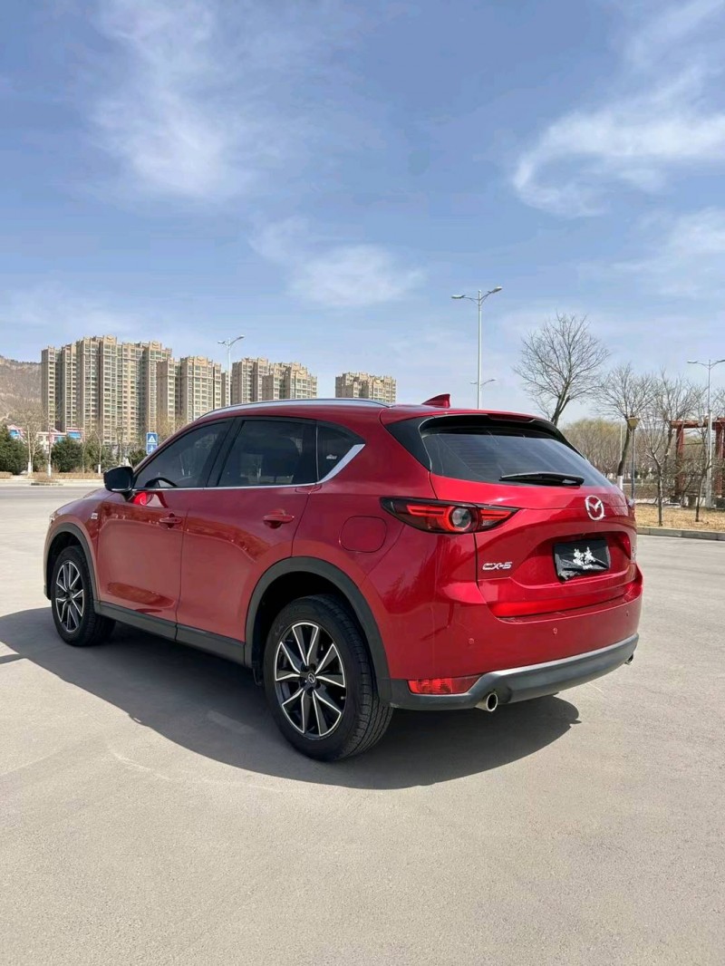 平涼19年馬自達CX-58