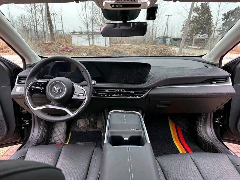 徐州23年别克君越5