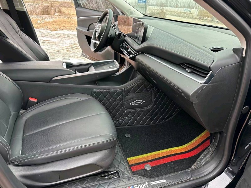 徐州23年别克君越6