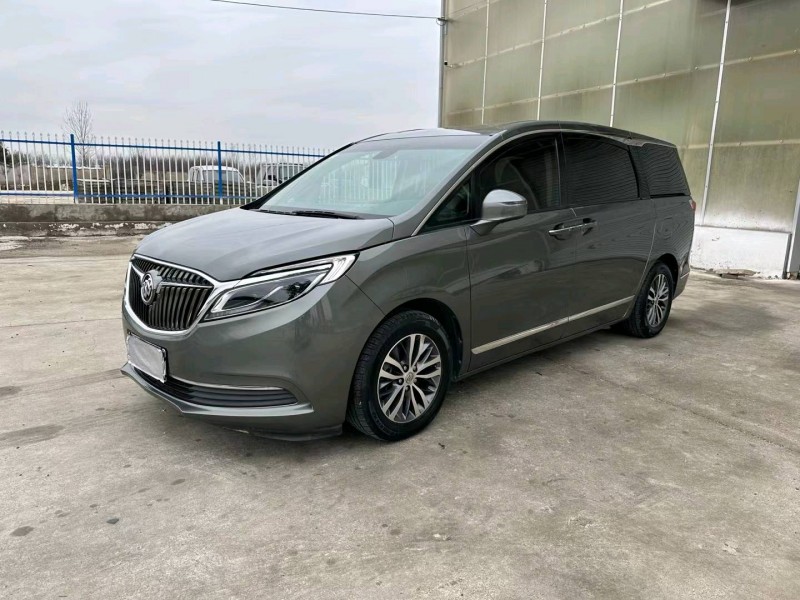 徐州18年别克GL82