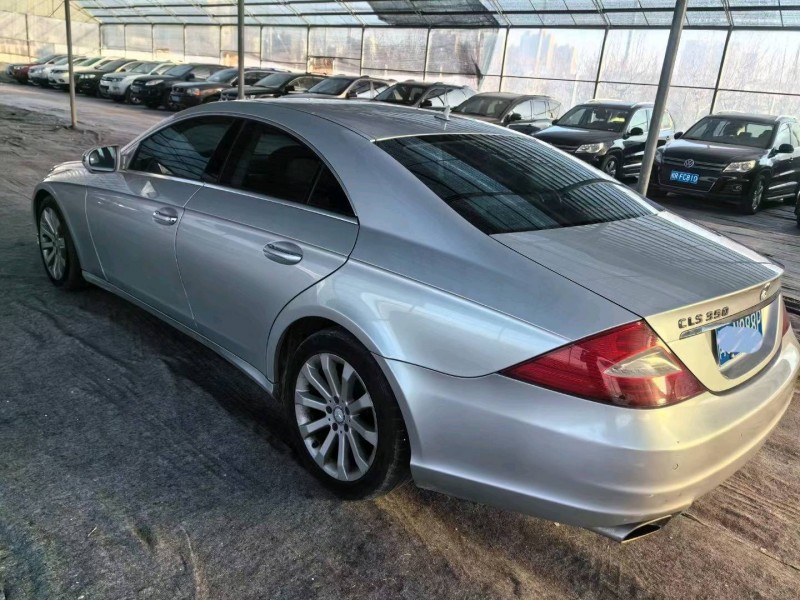 潍坊11年奔驰CLS4