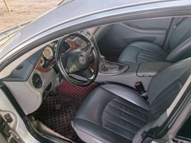 潍坊11年奔驰CLS7