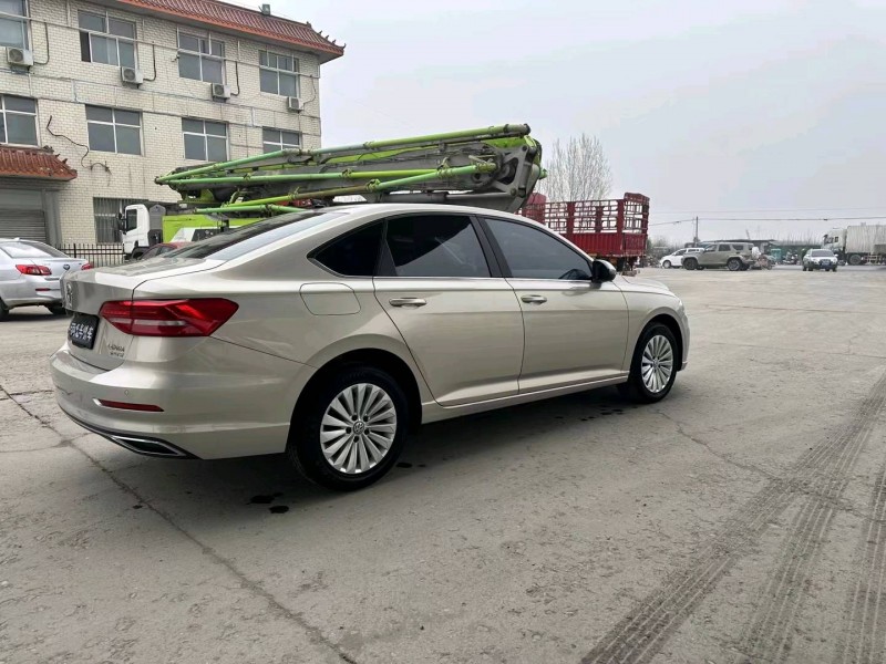 保定20年大众朗逸8