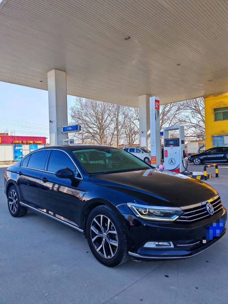 保定17年大众迈腾2