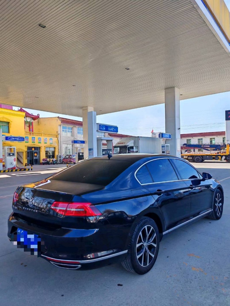 保定17年大众迈腾4