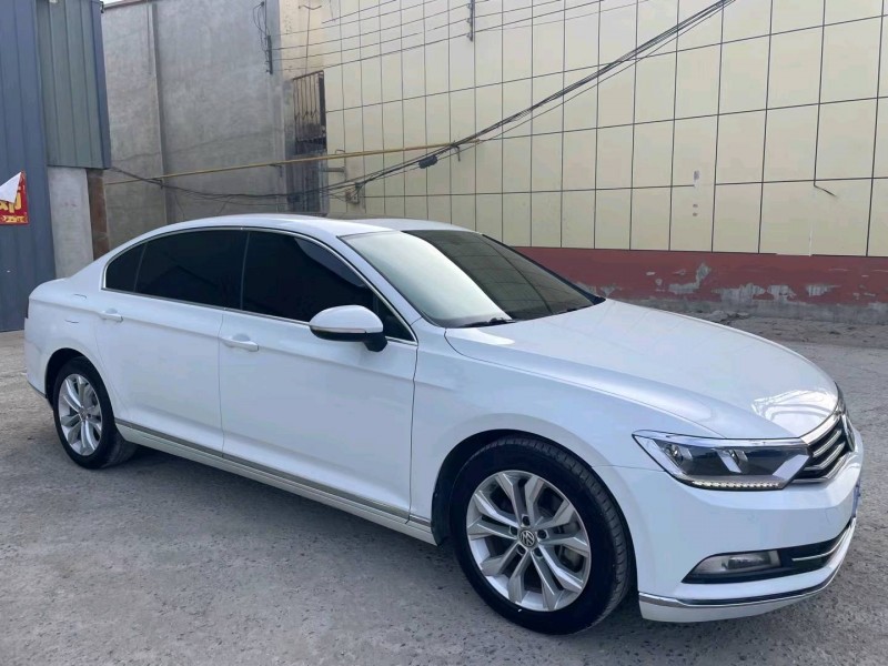 保定19年大众迈腾3