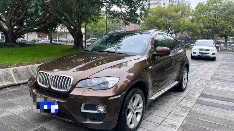 嘉興14年寶馬X62