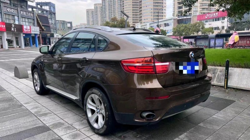 嘉興14年寶馬X64