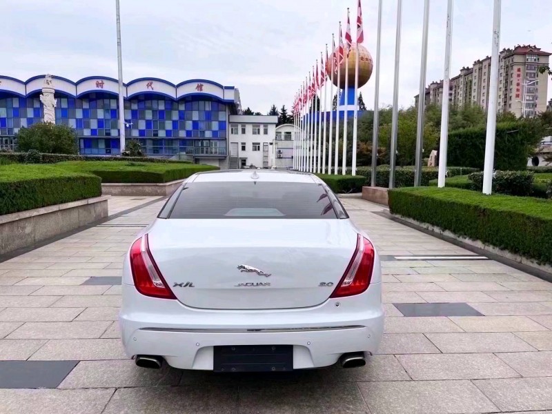 烟台16年捷豹XJL9
