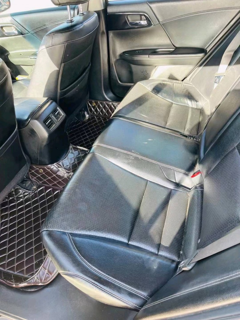 东营17年本田雅阁7