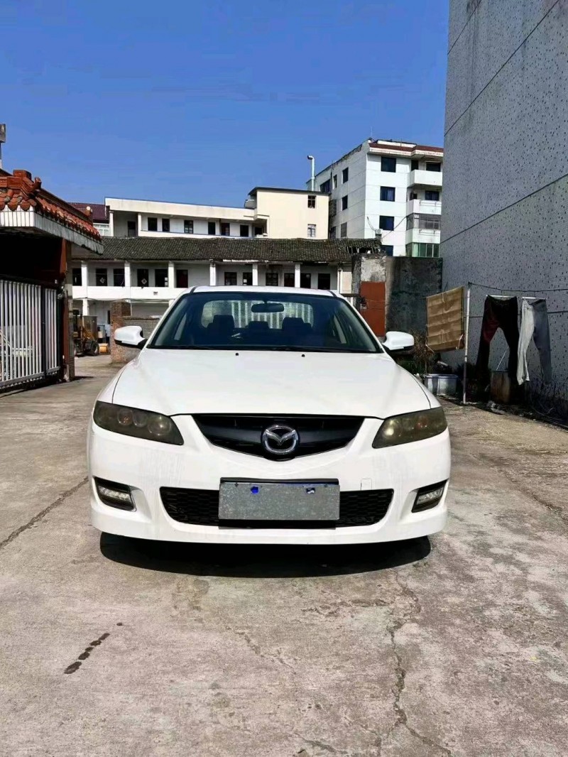 湖州15年馬自達61