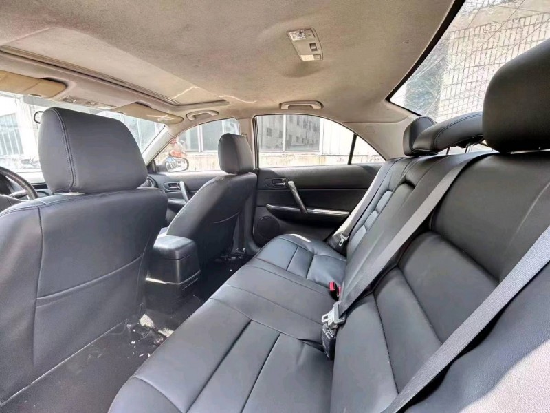 湖州15年馬自達63