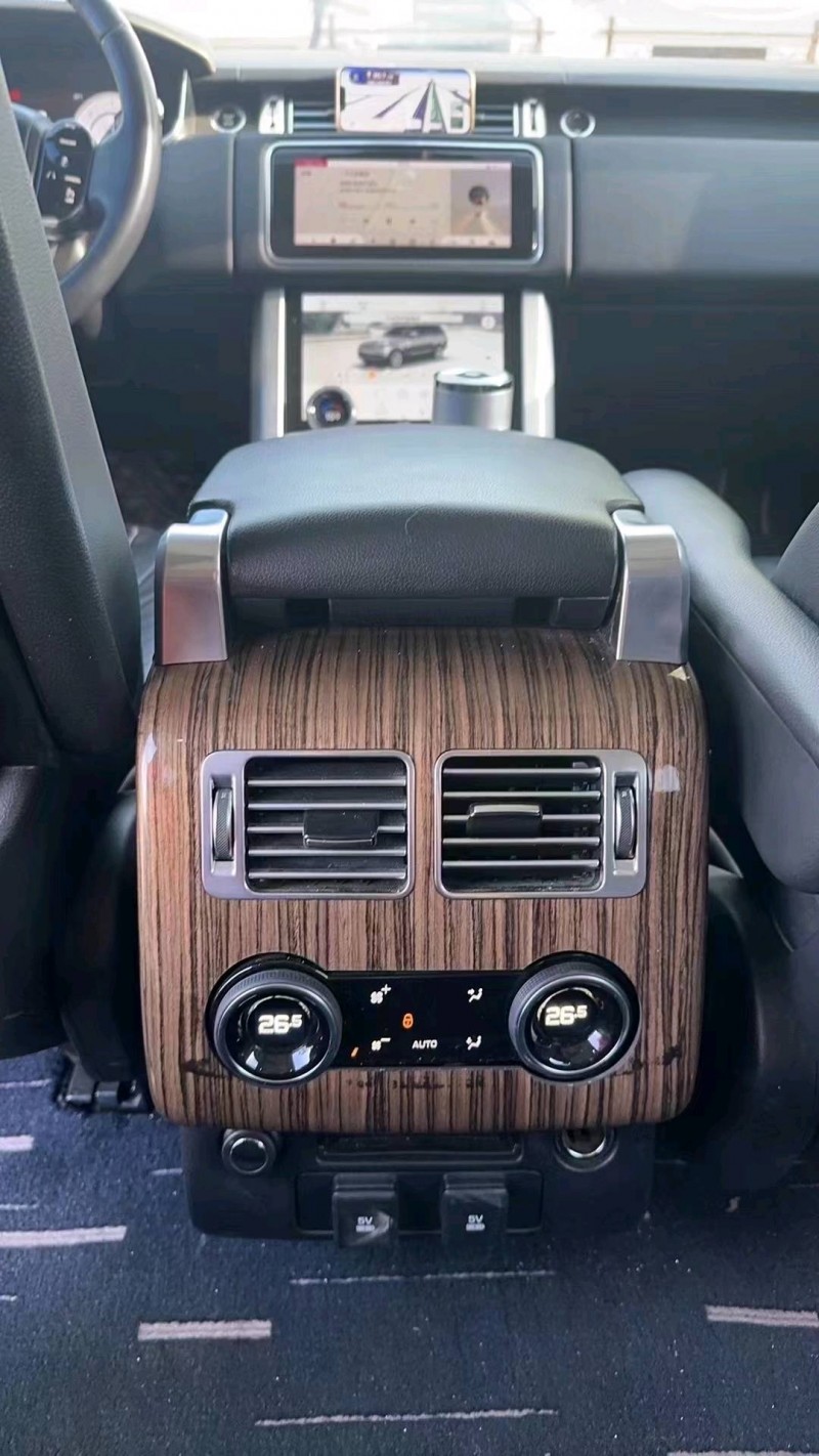 保定18年路虎揽胜行政7