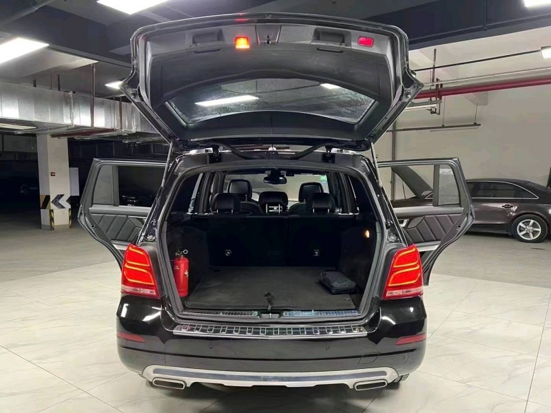 成都15年奔驰GLK9