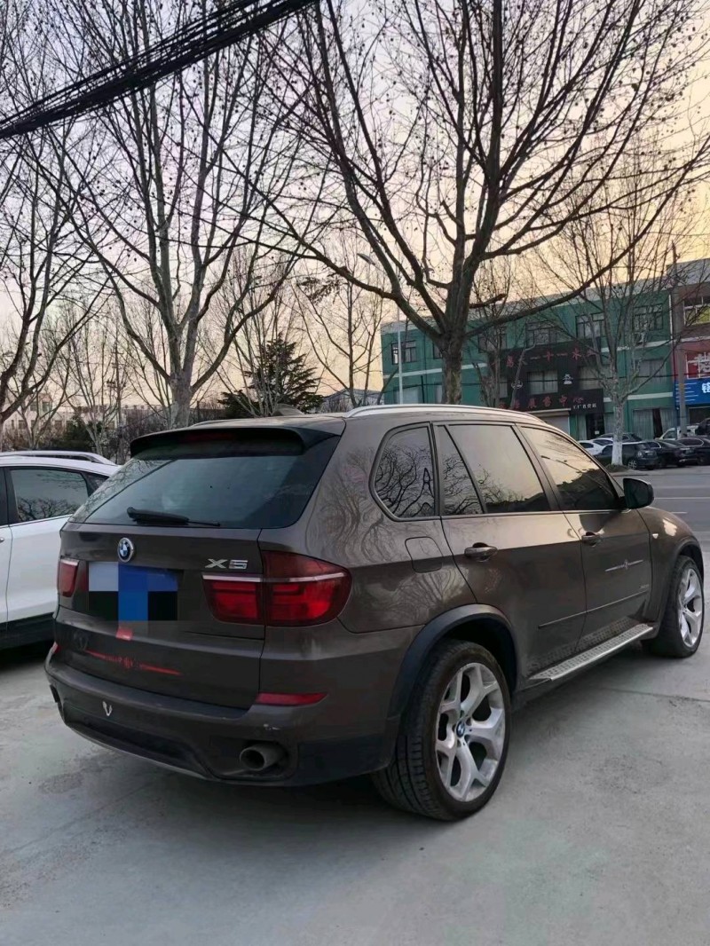 东营13年宝马X56
