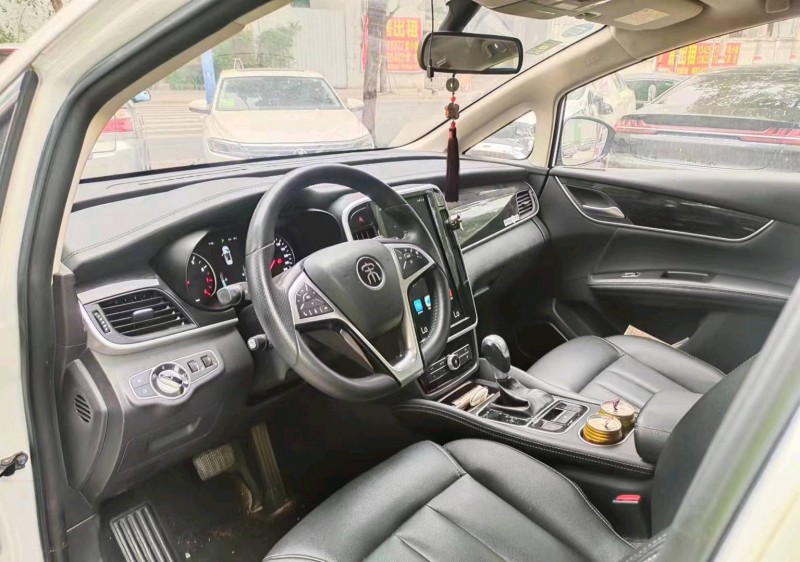 珠海19年比亚迪宋MAX3