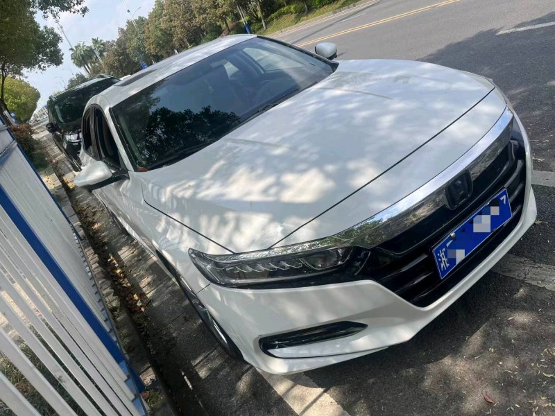 珠海20年本田雅阁2