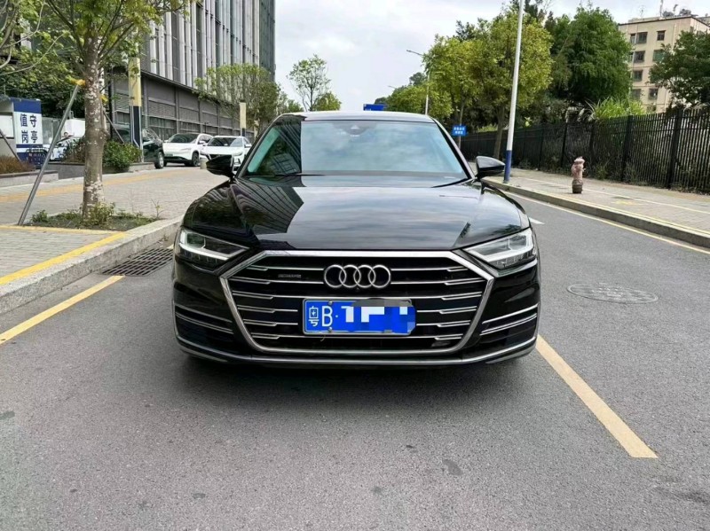 汕头22年奥迪A8L1