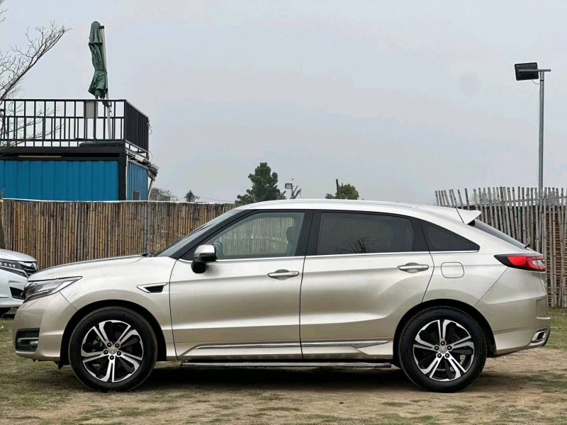 珠海19年本田URV2