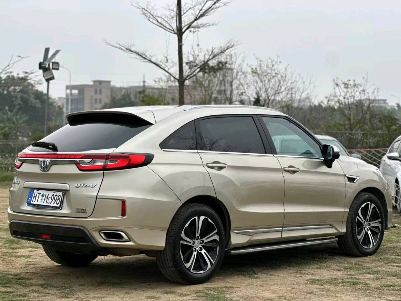 珠海19年本田URV8