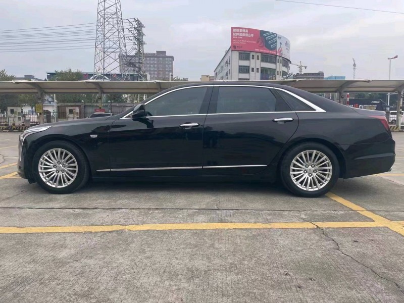 汕头20年凯迪拉克CT62