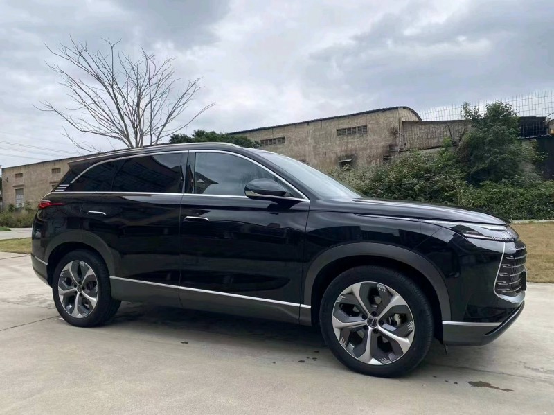 珠海23年比亚迪护卫舰2